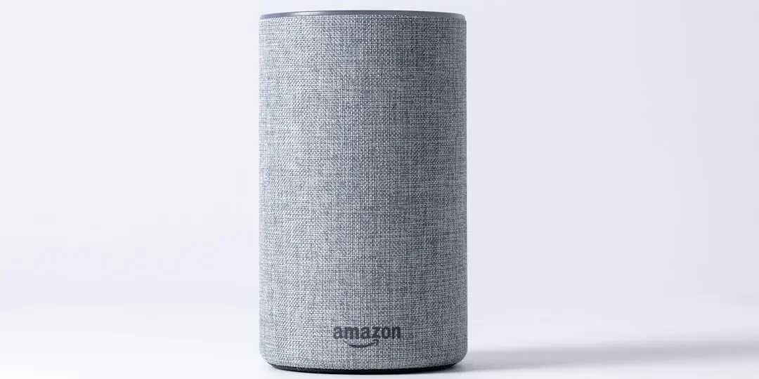 Amazon lansează Echo Studio: boxă cu cameră integrată