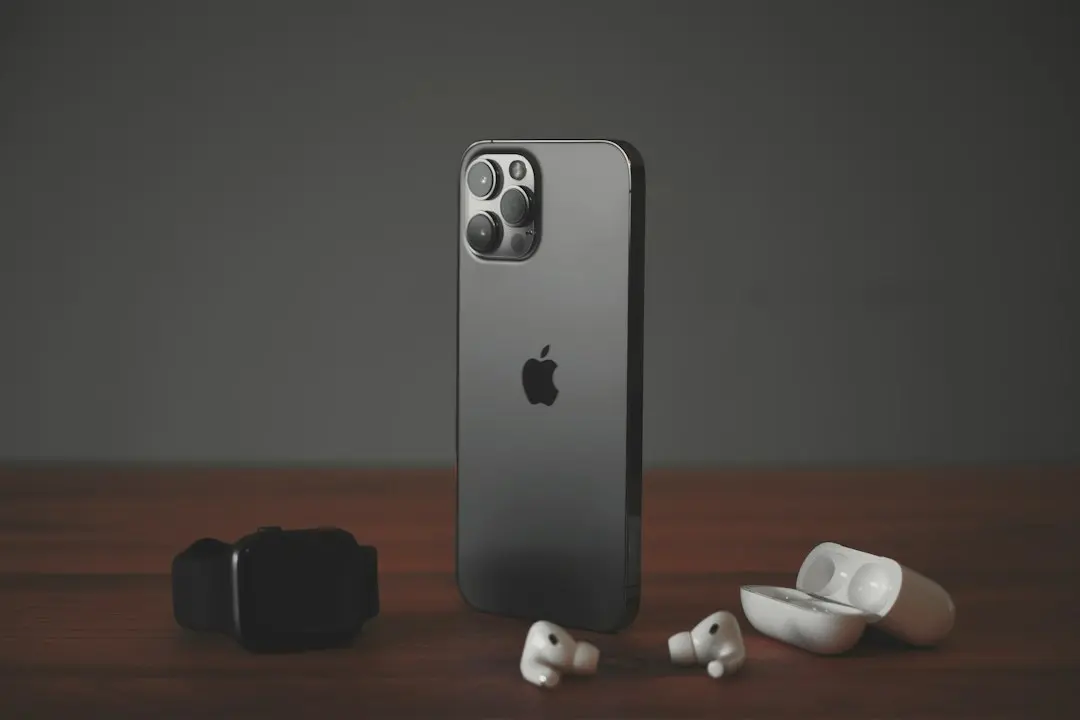 Apple avertizează: iPhone Duo poate fi indisponibil în ziua lansării