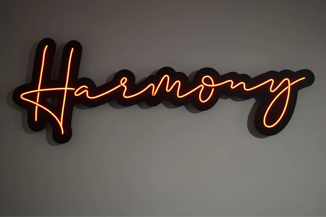 Monday.com lansează Harmony, platformă AI vocală pentru apeluri de vânzări