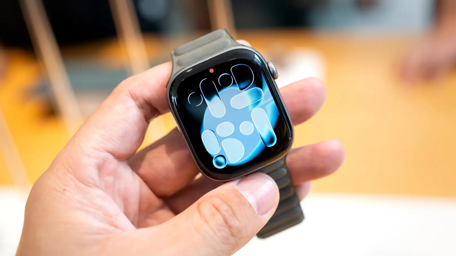 Apple Watch: De ce nu trebuie să-l reporni zilnic