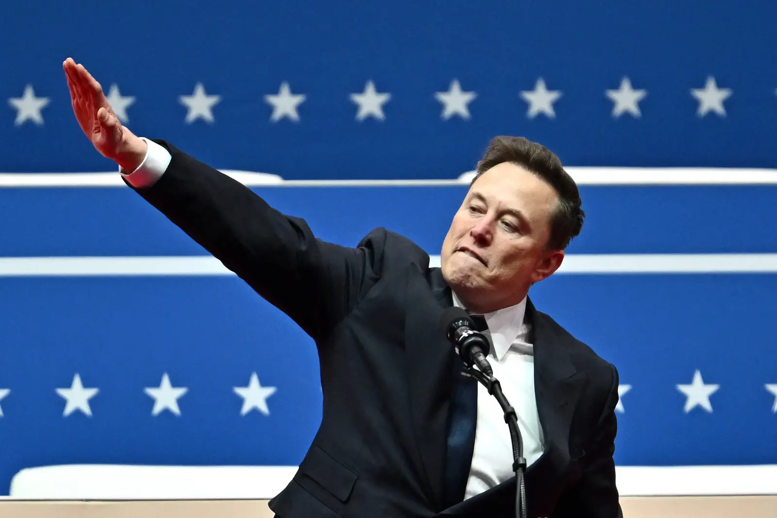 TikTok blochează contul oficial al documentarului despre Elon Musk înainte de lansare