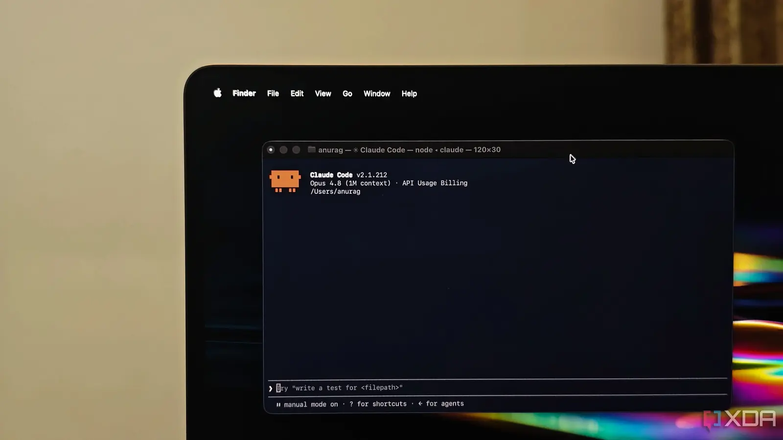 După o lună cu Claude Code, VS Code rămâne doar planul