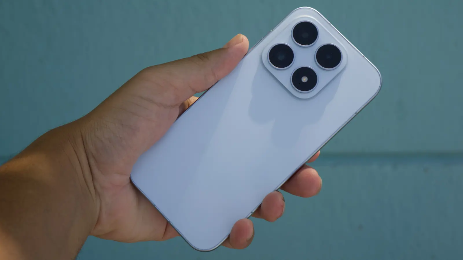 Xiaomi 18: carcasă metalică, baterie 7.000 mAh și procesor de top